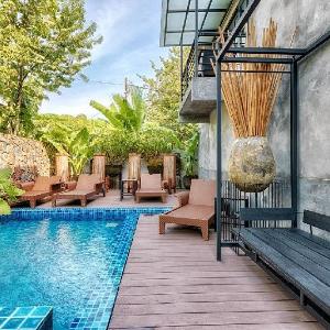 Lot 33 Boutique Hotel