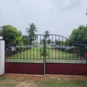 JEYs Place