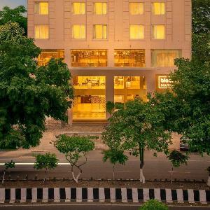 Bloom Boutique I Ranjit Avenue
