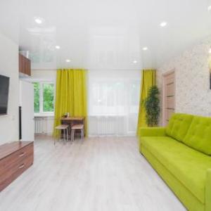 NSK-Kvartirka Apartment Geodesic street 7