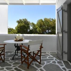Santa Flora 3 Bedroom House â Parikiaâs Edge