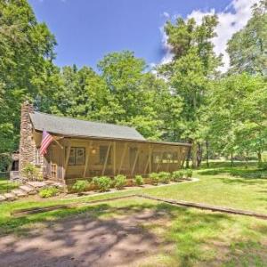 Cozy 2-Acre Historic Black Mountain Cabin with View!