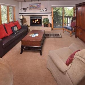 Townsend Place B202 Condo