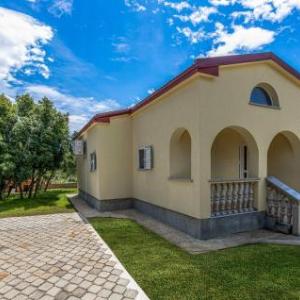 Stunning home in Smrika w/ WiFi and 3 Bedrooms