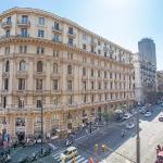 Twin bedded room City center Naples