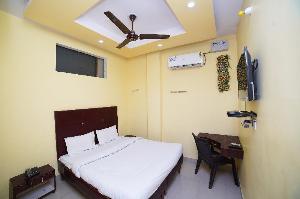 SPOT ON 39779 Hotel Rama Palace, Moradabad