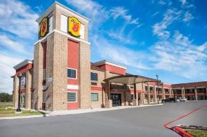 Super 8 by Wyndham Humble/Houston, Humble