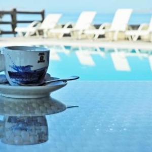 Budget Mykonos Hotels Deals At The 1 Hotel In Greece Paradision Hotel