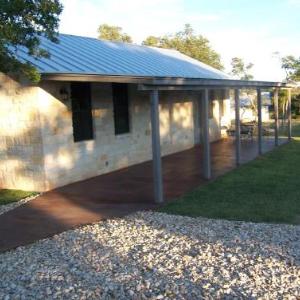 Breezy Hills Cottages - Hill Top Cottage