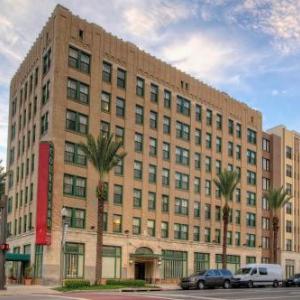 Courtyard by Marriott St. Petersburg Downtown