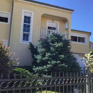 Apartment lilijais your place to stay in Zadar
