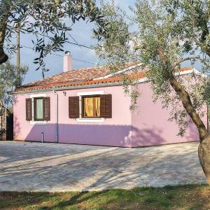 Holiday house with a view of the Brijuni Islandsideal for a family holiday