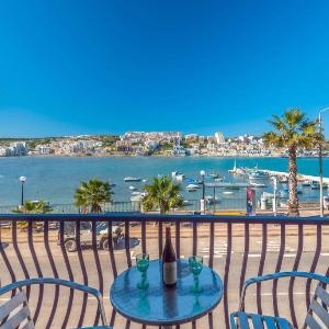 GetawaysMalta - Harbour Lights Seafront 2-bedroom Apartment in St Pauls Bay