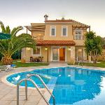 Anemoni - Gerani Villas With private pooi