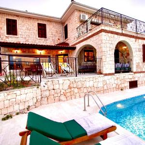 villa with fantastic views in a prime location in Kas peninsula