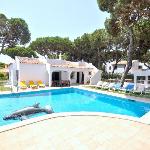 Traditional Private Pool walking distance to Centre Golf Facing 