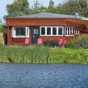 Entire house - 8 pers Large seaside home in front of the Lauwersmeer