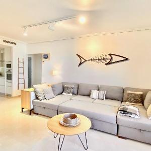 Luxury apartment overlooking Jvea Bay