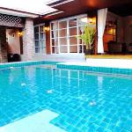 Entire house - 4 Bedroom Private Pool Bungalow Walking Street 15 Min Ride Away