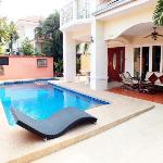 Entire house - 4 Bedroom Villa Walking Street 15 Min Ride Away