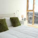 Desirable Studio with Stunning View by the Station Leeds 