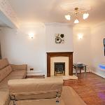 Entire house - 3 Bedroom House Sleep 6 Upscale Chelmsford 10min City Center-wifi-bt Sport