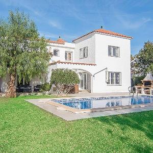 Beach In Cambrils Villa With Private Pool