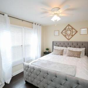 Belmont Heights Long Beach- King Bed - Fast WiFi - Free Parking