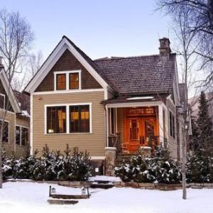 Frias Properties of Aspen Homes