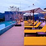 Kamala Beach Grand Superior