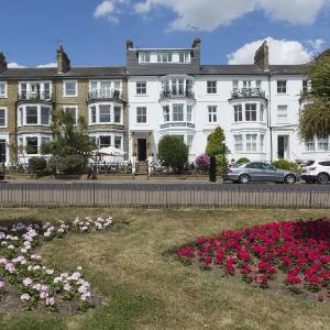 The Gleneagles Guesthouse