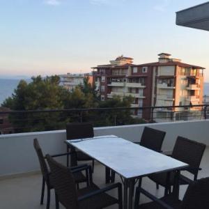 Bardhi Apts