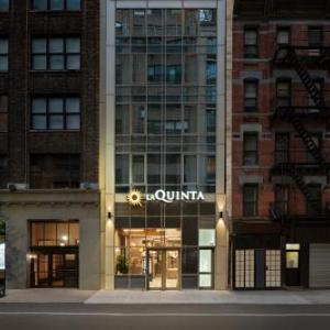 La Quinta Inn & Suites by Wyndham Times Square South