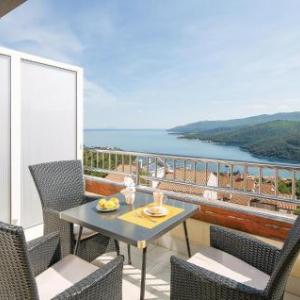 One-Bedroom Apartment in Rabac