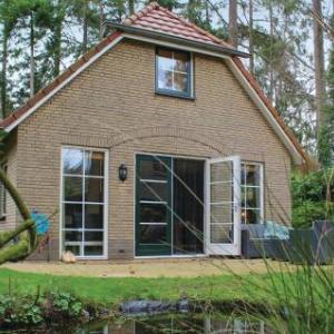 Two-Bedroom Holiday Home in Lunteren