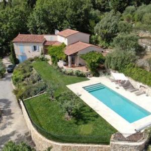 Seillans Villa Sleeps 6 Pool WiFi