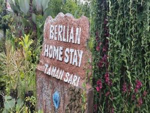 Berliant Homestay, Banyuwangi