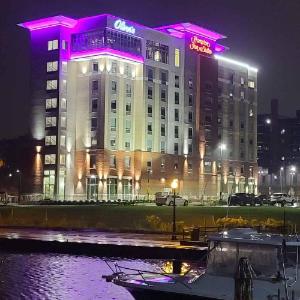 Hampton Inn & Suites Erie Bayfront, Erie