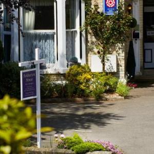 Ashburton House - B&B