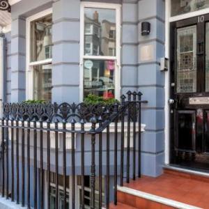 Hotels near A L P H A B E T Brighton - Brightonwave Hotel