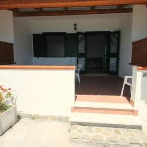 Agnone Villa Sleeps 4 Air Con WiFi