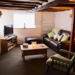 Pike Cottage Fully Equipped Property Set on the River Deben A Great Place to Stay