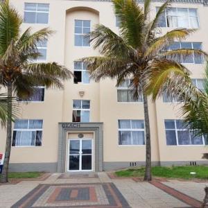 Beachurst Apartment