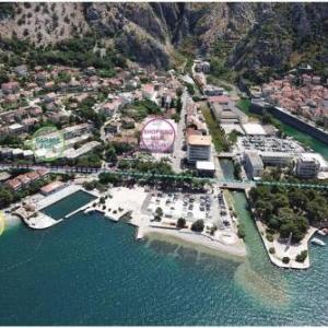 Viola lux apartments