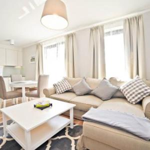 Deluxe Modern Apartment Victoria Residence by Grand Apartments