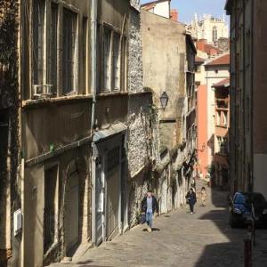 Lyon Historic Town Apartment