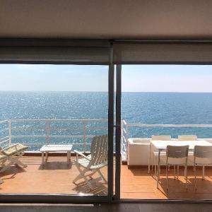 Steps To Sand Pad N Barcelona 3 Room 2 Bath Pkng
