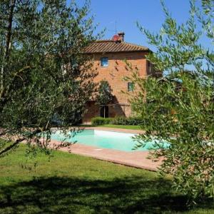 Villa in Cortona with Pool  Garden