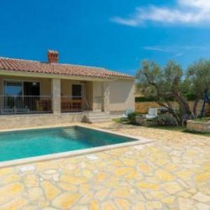 Holiday Home Goldi - VOJ512