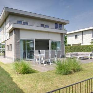 Ravishing Holiday Home in Zeewolde near Flevostrand Beach